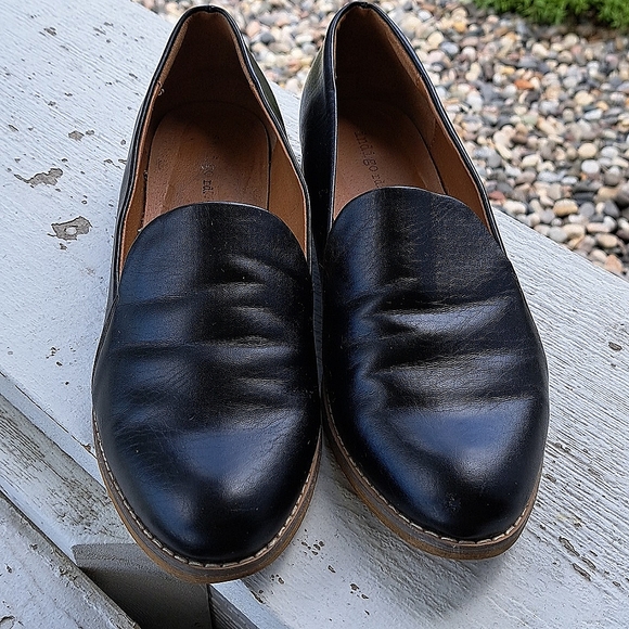 Indigo rd. Black Leather Slip-Ons - Picture 2 of 6